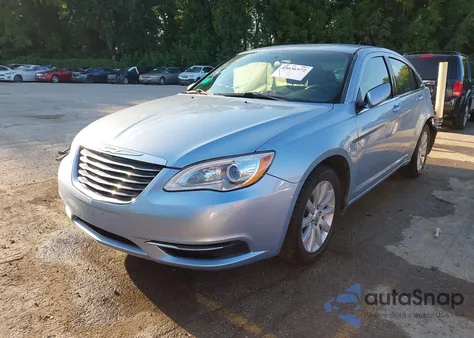 2013 Chrysler 200 Touring from USA, damaged, VIN 1C3CCBBB2DN768428